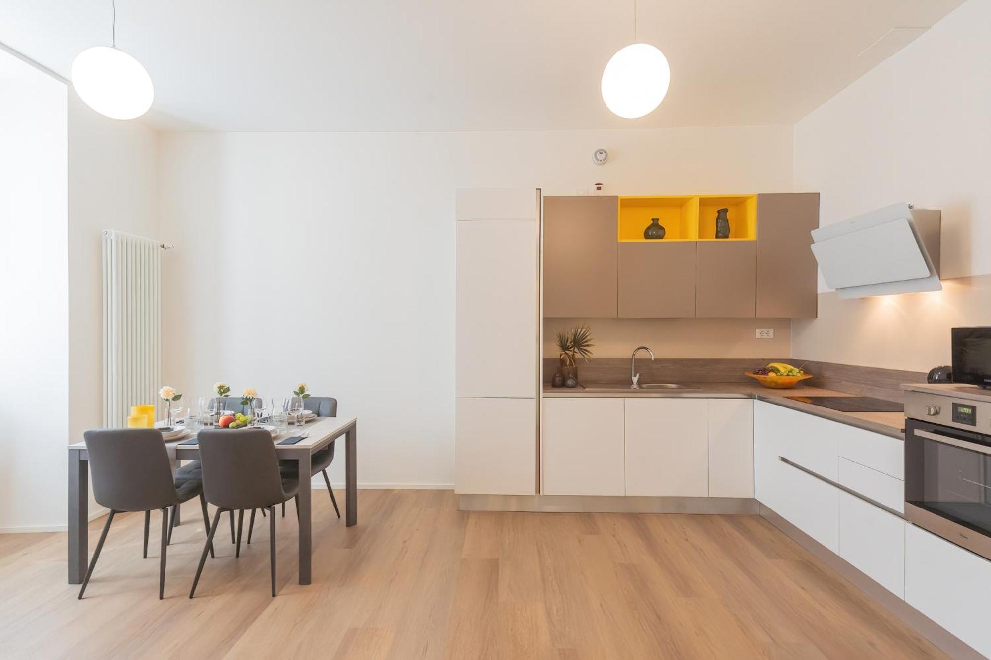 Manaraquattro - Apartament In Como Near The Center With Free Parking - Lake Côme Esterno foto