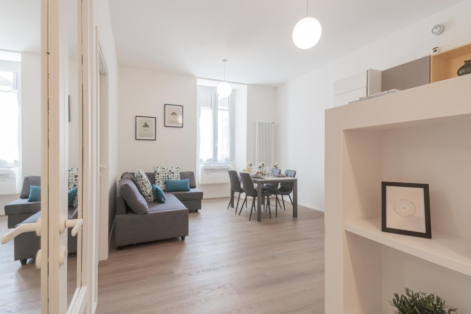 Manaraquattro - Apartament In Como Near The Center With Free Parking - Lake Côme Esterno foto